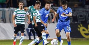 Проблем с лицензите на Левски и Черно море