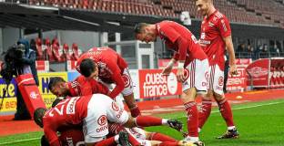 Олимпик Лион - Брест 2:2 