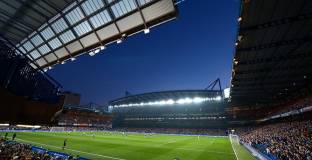 Челси ще надвие Тотнъм в битката на върха