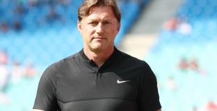 Хазенхютъл напусна РБ Лайпциг 