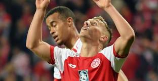 Майнц 05 - Фрайбург 2:0 