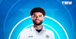 Наполи привлече защитник на Борнемут