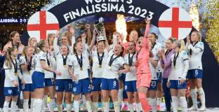Англия спечели първата в историята женска Финалисима 