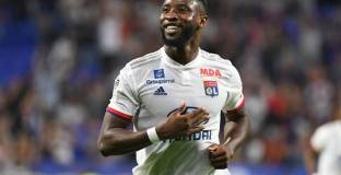 Арсенал се интересува от Дембеле