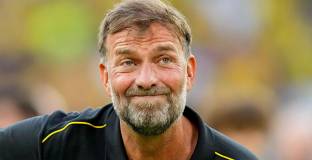 Клоп ще организира парад, ако титлите на Ман Сити преминат в Ливърпул