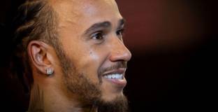 Ясно е кога Хамилтън ще започне тестовете на болида на Ферари