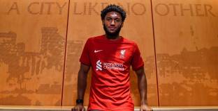 Ливърпул продължи с Гомес 