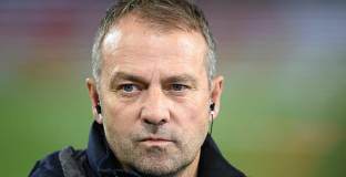 Флик освободи петима преди мача с Армения