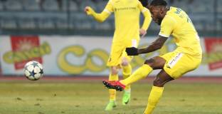 Класика за Левски в контрола (видео)