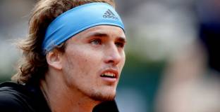 Зверев и Циципас продължават в Индиън Уелс