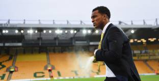  Бивш играч на Ливърпул стана жертва на нападение