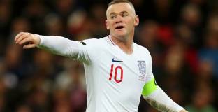 Руни не успя да се сбогува с попадение за Англия