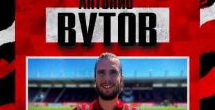 Антонио Вутов парафира с Локо София за две години