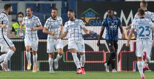 Интер спечели битката за 2-ро място