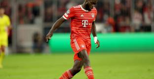 Байерн Мюнхен поднови преговорите с Упамекано