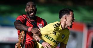 Добруджа - Локомотив София 2:2 