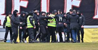 Още днес ще съдят двамата задържани фенове на Локо Пд за вчерашния бой