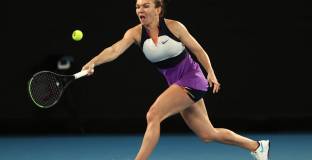  Халеп уволни треньора си