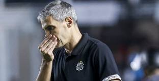 Гол на Неймар не спаси Сантос – Войвода уволнен след нов удар