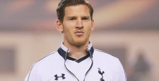 Тотнъм чака решение за Вертонген