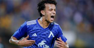 Ел Джемили: Искам да помагам на отбора