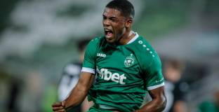 Лудогорец - Петрокуб 4:0 