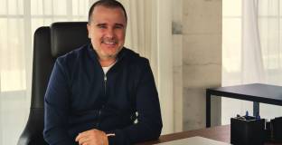 Феновете на ЦСКА с любопитно изявление към Цветомир Найденов