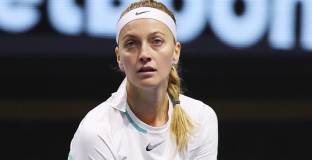  Квитова и Остапенко ще спорят на финала в Ийстбърн 