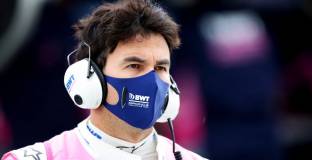 Перес с най-добри време на тренировката в Баку