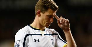 Вертонген и Ворм продължиха с Тотнъм до края на сезона