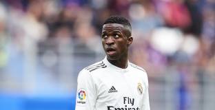 Бивш скаут на Барса: Агентите на Винисиус ни предадоха