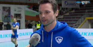 Левски се раздели с Жеков