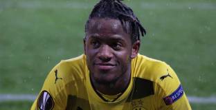 Борусия Дортмунд се отказа от Батшуай 