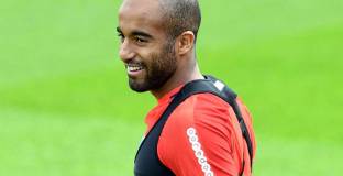 Моура иска трофей с Тотнъм