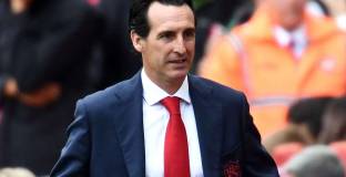 Емери искал да замени Лаказет преди гола