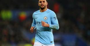 Уокър публикува и изтри провокационен туит към Ливърпул