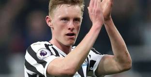 Юнайтед е шокиран от цената на Лонгстаф