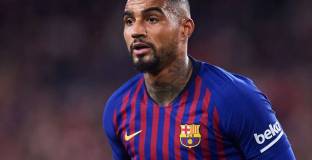 Боатенг: Сега мога да говоря, че съм играл с Меси