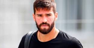 Алисон обясни защо нарушава  карантината