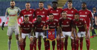 ЦСКА ще подсили фланговете си през зимата