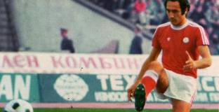 Легендата Божил Колев на 70 години