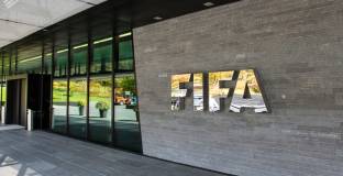 ФИФА забрани на Берое и Крумовград да картотекират нови футболисти 