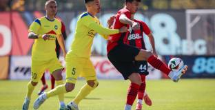 Локо София и Крумовград без голове