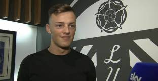 Ливърпул намери замяна на Ловрен в Лийдс