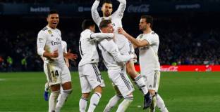 Реал с късна победа над Бетис