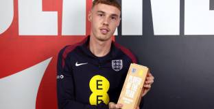 Палмър е Играч на годината на „Трите лъва”