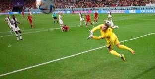 Германия се върна до точка с Испания