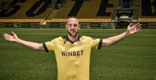 Стивън Петков се завърна в Ботев Пловдив 