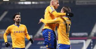 Евертън с минимума през УБА (видео)