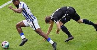 Херта - Арминия 0:0 